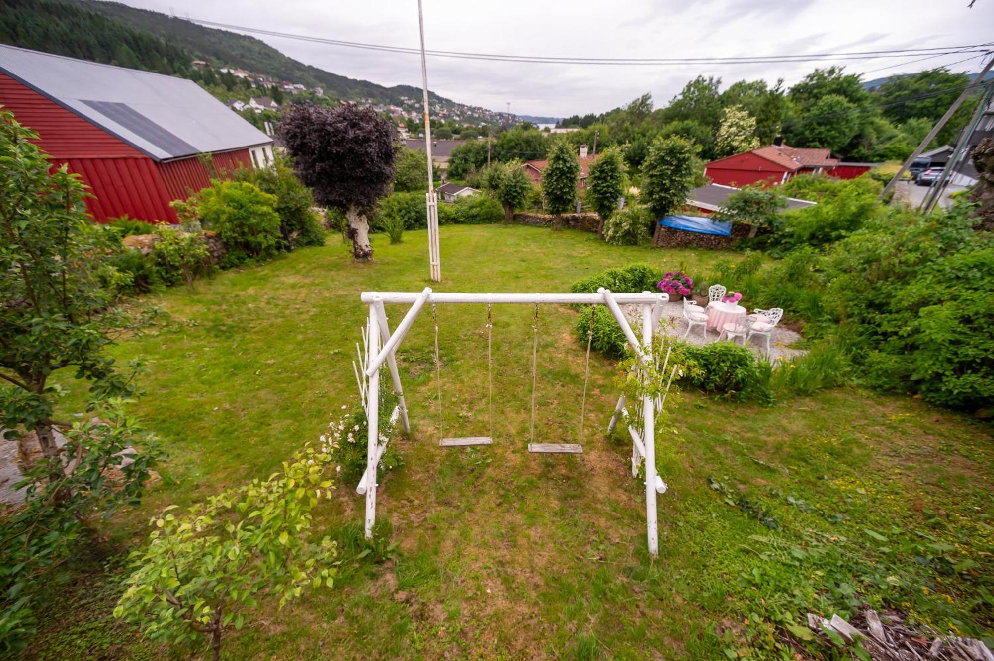 Historisk Sjarm - Moderne Komfort 10Min Fra Bergen Bagian luar foto